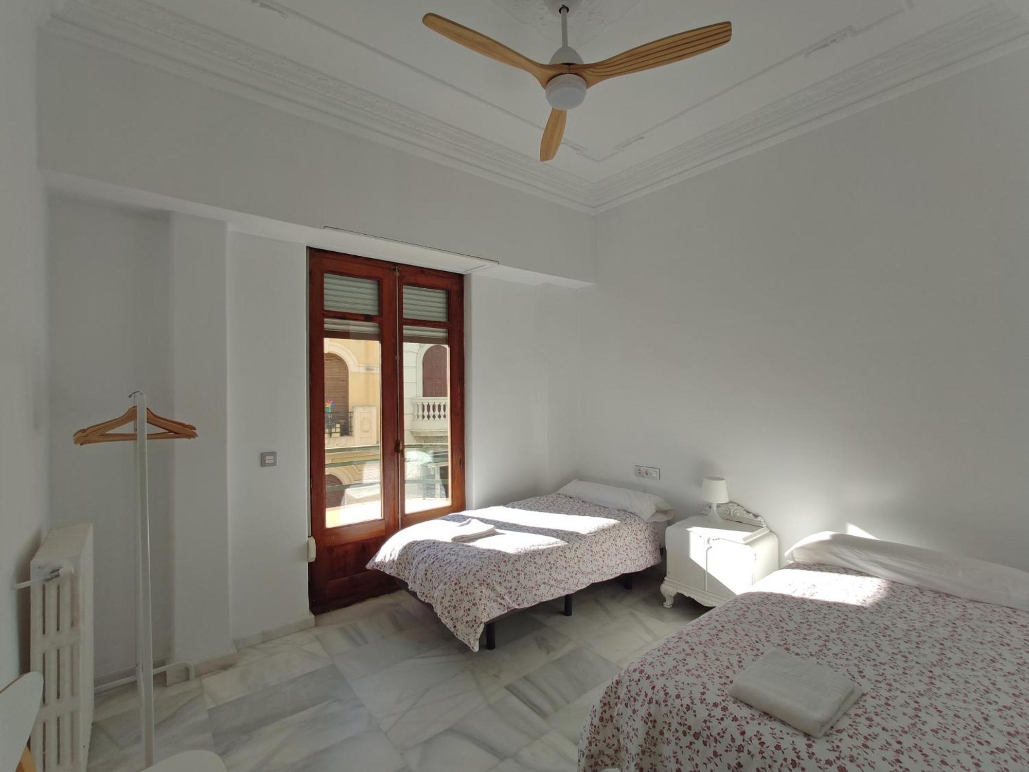 Entre La Estacion Y El Ayuntamiento Apartman Valencia Kültér fotó