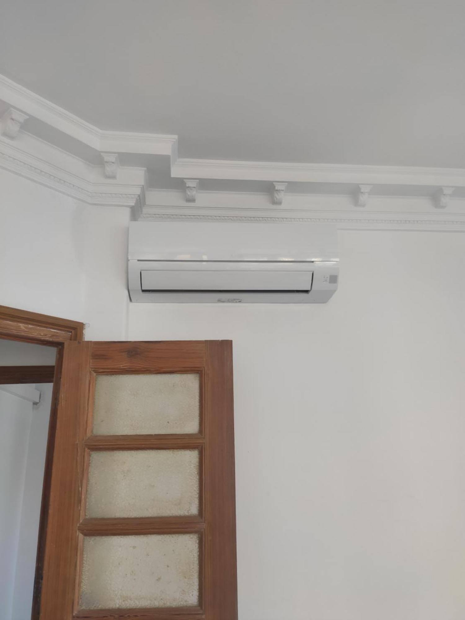 Entre La Estacion Y El Ayuntamiento Apartman Valencia Kültér fotó