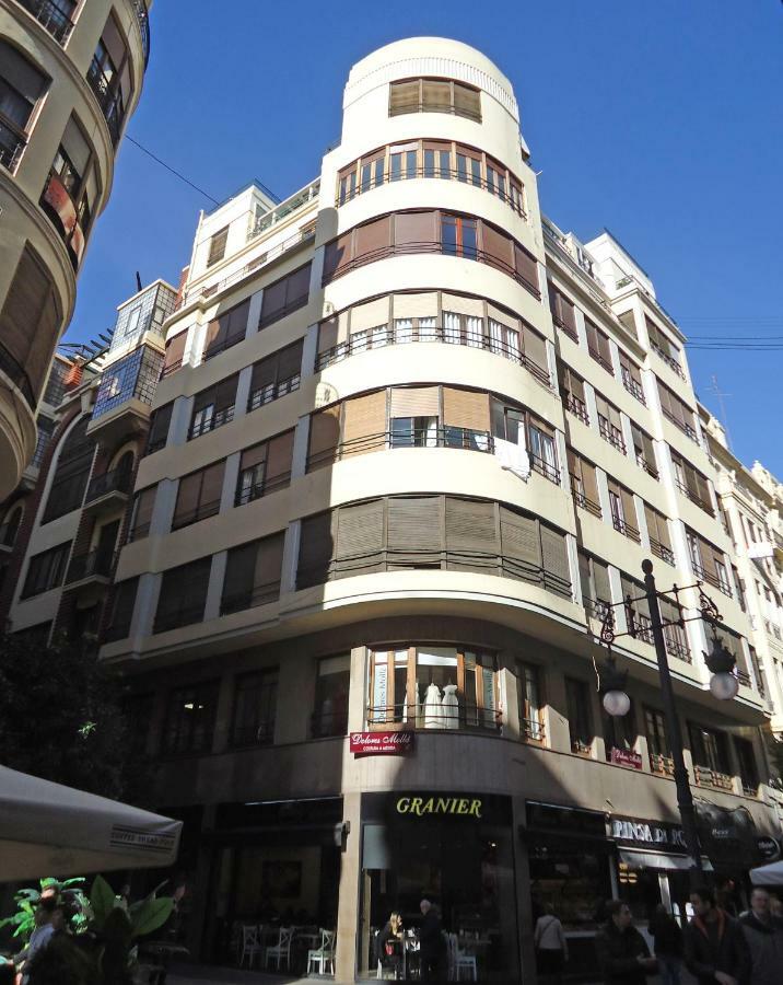 Entre La Estacion Y El Ayuntamiento Apartman Valencia Kültér fotó